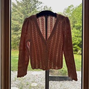 Wilfred/Aritzia coral crochet sweater